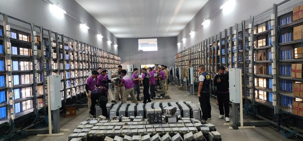 Thai Authorities Hunt Fugitive Linked to Illegal Crypto Mining and Online Scam Network